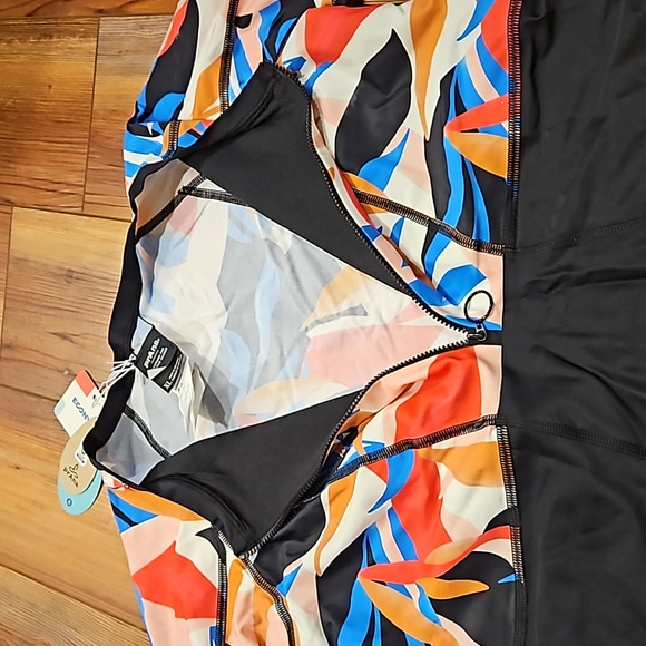 🆕 Prana long sleeve swimsuit - Picture 3 of 5